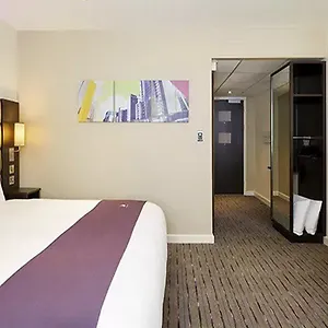 Premier Hotel